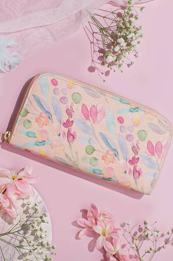 Peach cynthia floral printed wallet
