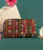 Black rafia embroidered wallet