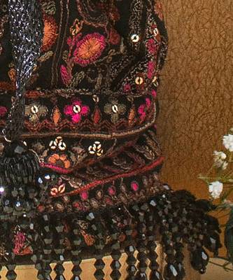 Black rumi potli bag 4