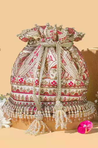 Off white rumi potli bag