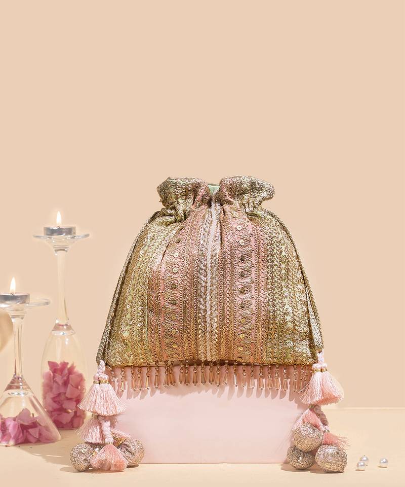 Pastel naaz potli bag