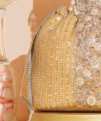 Light orange tara bucket bag 4