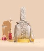 Champagne tara potli bag