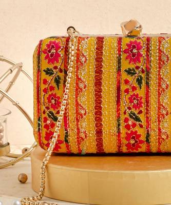 Mustard zuri box clutch 2