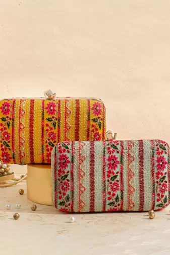 Mustard zuri box clutch