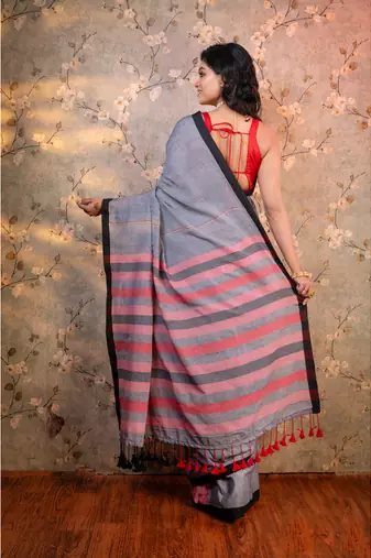 Grey handloom cotton saree with multicolor pallu with running blouse piece