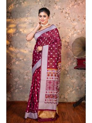 Magenta banarasi soft silk saree silver jaquard border with running blouse piece 1