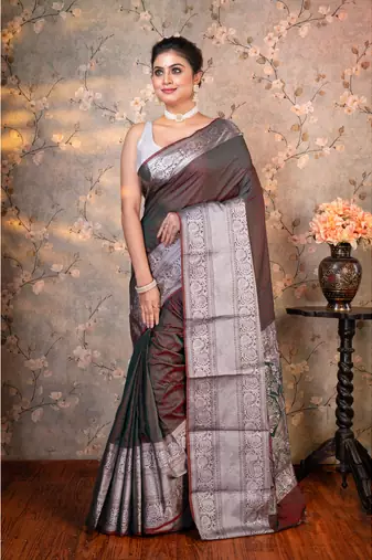 Grey dual tone  banarasi silk saree contrasting border and pallu with running blouse piece