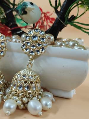   Traditional Jhumki Earrings For Wo  And Girls 3