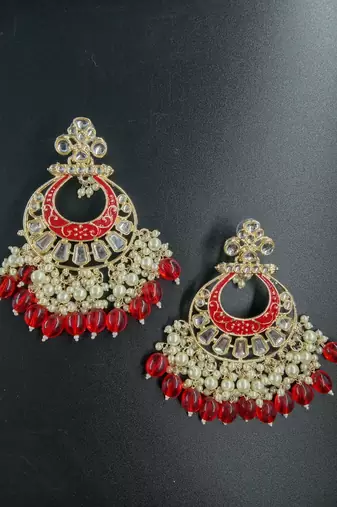 Traditional earrings for wo  and girls