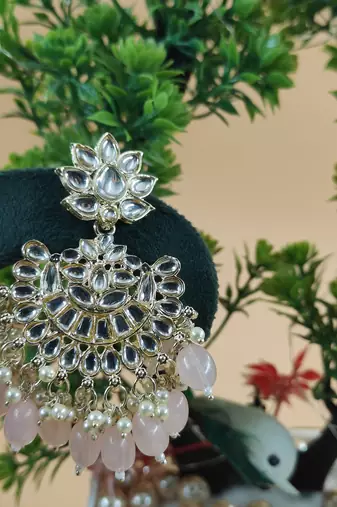   Traditional Chandbali earrings for wo  and girls