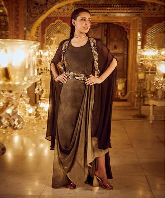 Black and cowl dress with cape 3