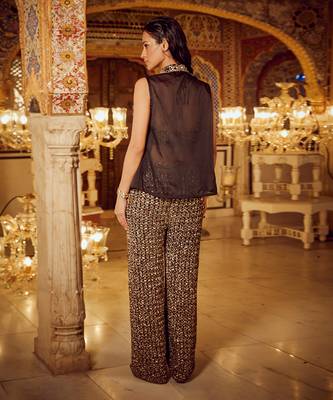 Black mesh bralette pant with blazer 5