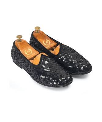 Black glamorous sequin juttis 1