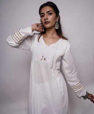 White Plain Cotton Kurti Wide Leg Pant Dupatta 4
