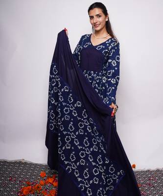 Indigo Printed Cotton Kurti Pant Dupatta 1