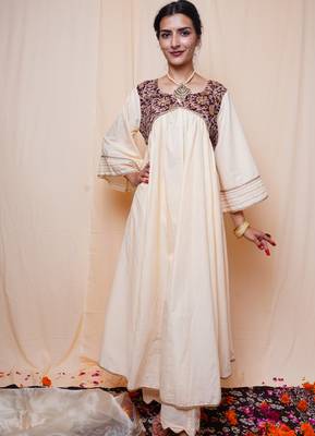 Beige Printed Cotton Kurti Pant Dupatta 1