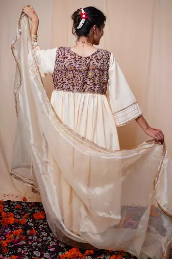 Beige Printed Cotton Kurti Pant Dupatta