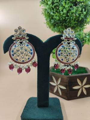 Traditional earrings for wo  and girls 1