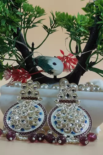 Traditional earrings for wo  and girls