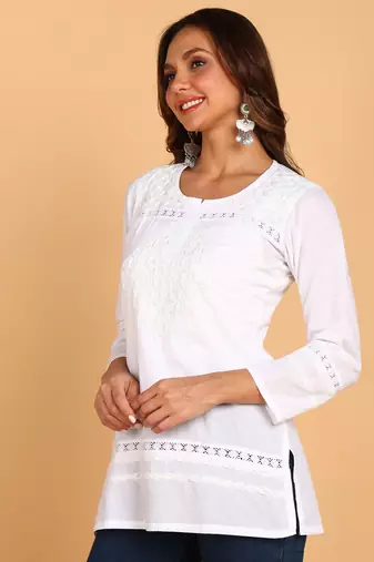 Ethnic motifs embroidered chikankari cotton short white kurti