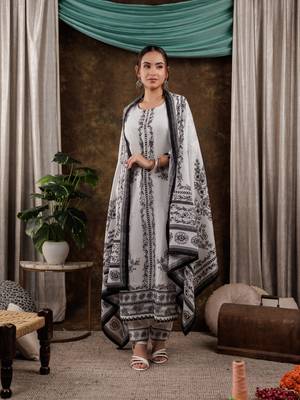  white cotton kurta dupatta pant set 1