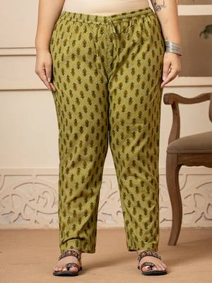  cotton green kantha work plus size kurta dupatta pant set 5