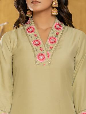  green silk blend pakistani style kurta dupatta set 4