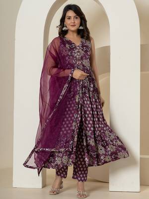  purple pure cotton fit and flare tiered kurta trouser & dupatta set 5