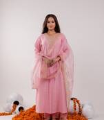  pink silk embroidered kurta dupatta set
