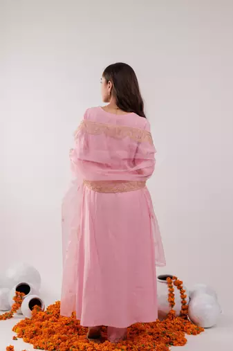  pink silk embroidered kurta dupatta set