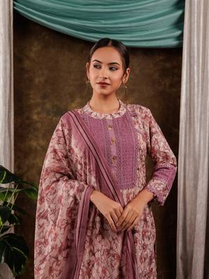  purple cotton schiffli kurta dupatta set with lace detailing 1