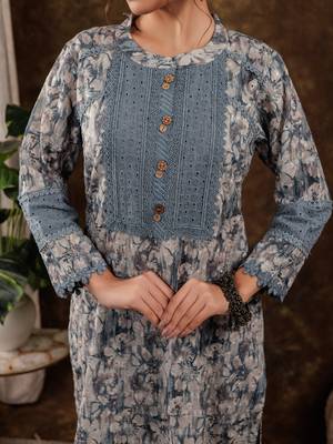 grey cotton schiffli kurta dupatta set with lace detailing 4