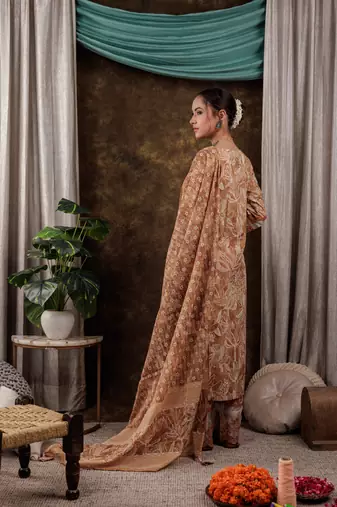  mustard cotton kurta dupatta set with lace detailing