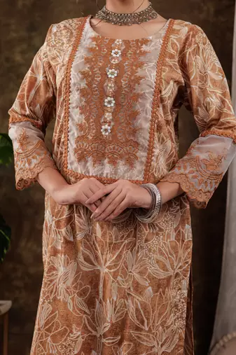  mustard cotton kurta dupatta set with lace detailing