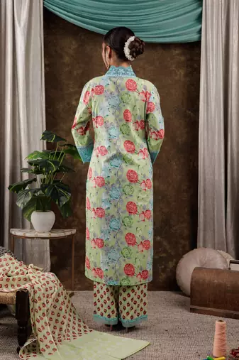  green floral print pure cotton beads straight kurta dupatta set with lace detailing