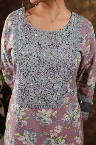  cotton kurta dupatta set with lace detailing