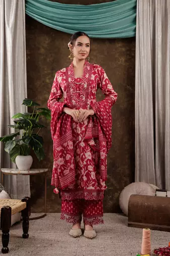  hot pink floral print pure cotton beads straight kurta dupatta set with lace detailing