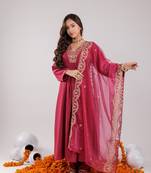  hot pink silk embroidered kurta dupatta set