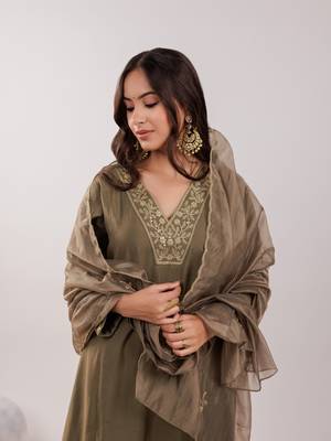  olive green silk embroidered kurta dupatta set 4