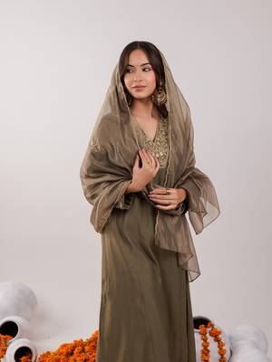  olive green silk embroidered kurta dupatta set 5