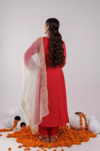  red silk embroidered kurta dupatta set