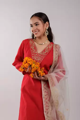  red silk embroidered kurta dupatta set