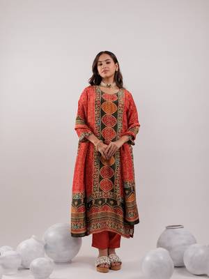  red pure shimmer tissue with pure viscose trouser and shimmer dupatta 1