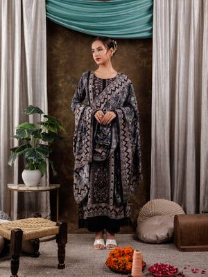  pure muslin silk black ethnic motifs kurta dupatta set 1