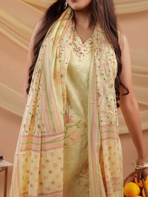  cotton yellow sleeveless kurta dupatta set 4
