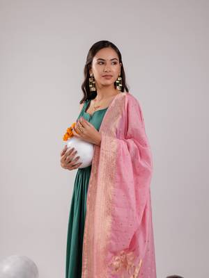  green solid silk blend anarkali kurta trouser & dupatta 4