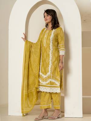  yellow patch work pure cotton straight kurta and dupatta set 2