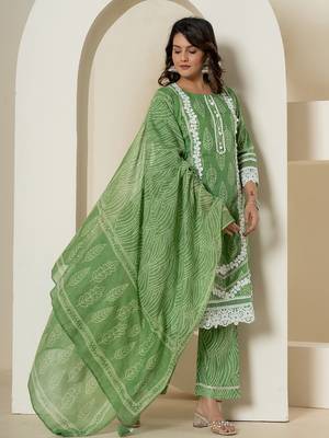  green patch work pure cotton straight kurta and dupatta set 2