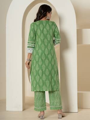  green patch work pure cotton straight kurta and dupatta set 3
